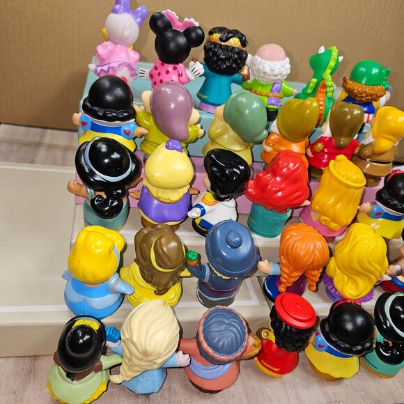 Little People Lot Of 31 Disney Princess Minnie Dwarfs Noah Dragon Eric Elsa - Picture 7 of 8
